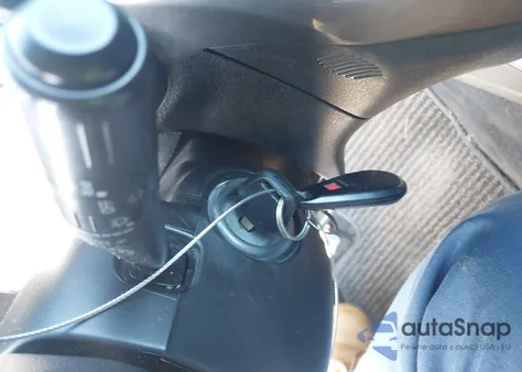 2010 Subaru Forester 2.5X Premium z USA, uszkodzony, nr VIN JF2SH6CCXAH912195